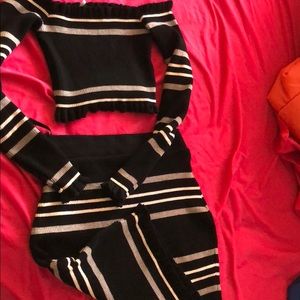 Two piece off the shoulder bandu top with skirt